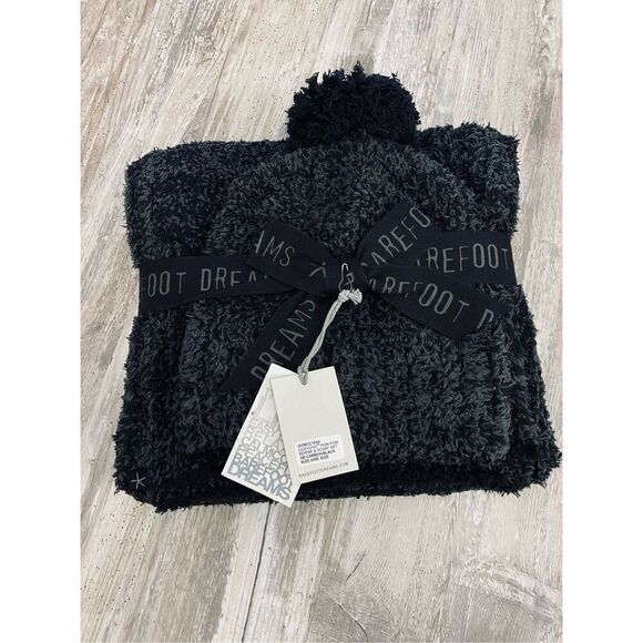 Barefoot Dreams Pom Pom Beanie & Scarf Set Carbon/Black - Picture 1 of 5
